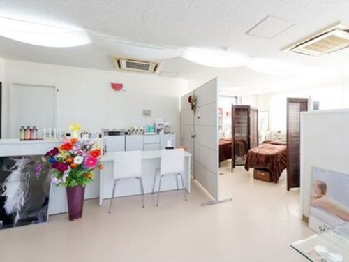 ポードランジェ(Peau de L`ange)(茨城県水戸市元吉田町1249-25 H.CBLD 2F)