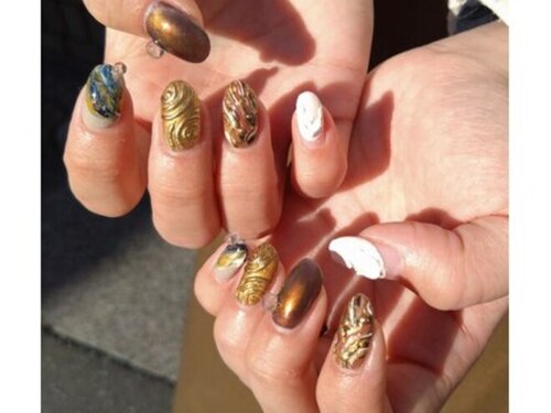 モモンガネイルズ(MOMONGA NAILS)(東京都豊島区目白4-3-6アーバンスクエア106)