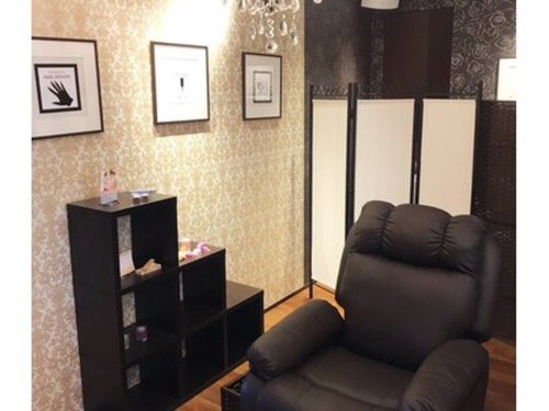 アース コアフュールボーテ 長岡店(EARTH coiffure beaute)(新潟県長岡市緑町1-216-1)