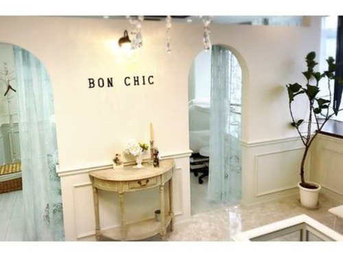 ボンシック 京都駅前店(Bon chic)(京都府京都市下京区七条通新町東入ル西境町149 サザン京都駅前ビル7F)