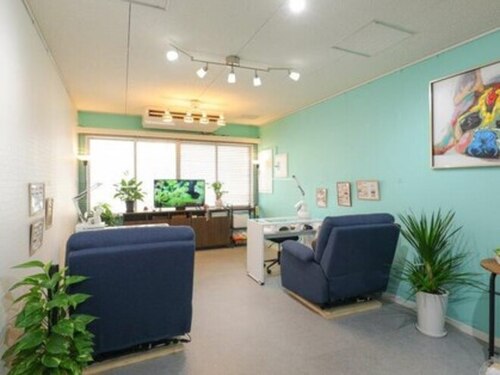 ネイルサロン タノ(Tano)(京都府京都市中京区錦小路通烏丸東入元法然寺町679 服部ビル2F)