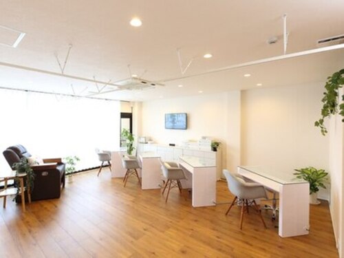 ココネイル(京都府長岡京市長岡1-1-4 ノナカビル3階)