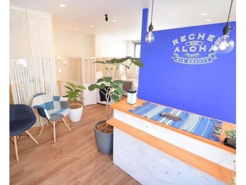 リシェルアロハ 高槻店(RECHEL ALOHA)(大阪府高槻市高槻町12-26桂ビル3F)