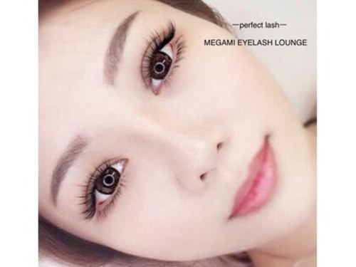 メガミ アイラッシュラウンジ(MEGAMI EYELASH LOUNGE)(兵庫県尼崎市昭和通7-236-3弘末ビル2F)