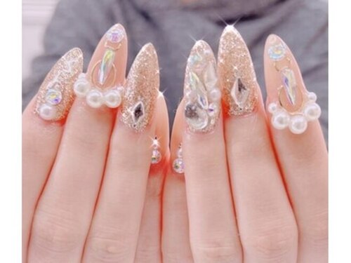 ネイルサロン ティプレシャス(T Precious)(広島県福山市曙町5-17-21 メゾン曙105)