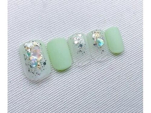 ナトゥール ネイルサロン(Natur nail salon)(埼玉県さいたま市緑区東浦和4-1-1安藤ビル1F)