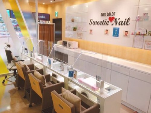 スウィーティーネイル 浦和高砂店(Sweetie Nail)(埼玉県さいたま市浦和区高砂2-9-1マツモトキヨシ店内2階)