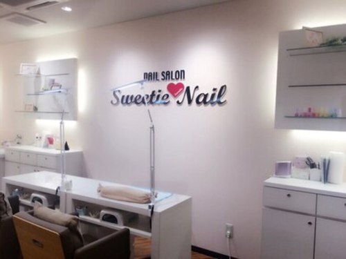 スウィーティーネイル 本八幡駅前店(Sweetie Nail)(千葉県市川市南八幡4‐1‐10マツモトキヨシ店内2F)