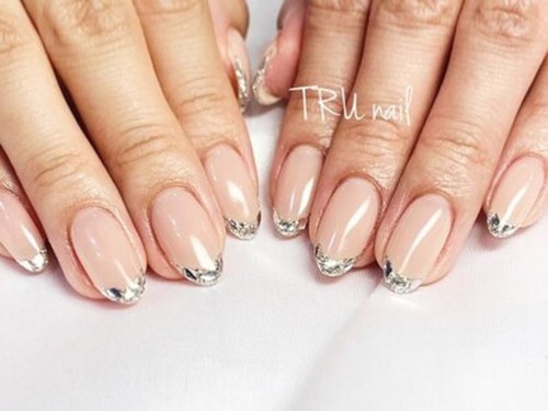 トゥルーネイルアンドアイラッシュ 銀座店(TRU NAIL & EYELASH)(東京都中央区銀座2-4-19浅野第3ビル6F)