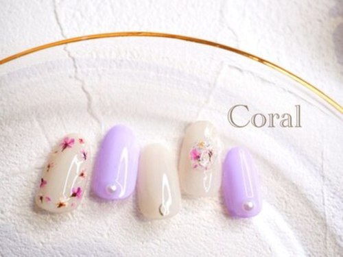 コーラル ネイル バイ ノア 銀座(Coral nail by Noah)(東京都中央区銀座3-10-15東銀2ビル3F)