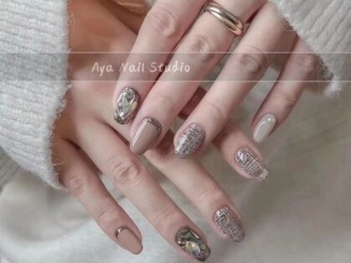 アヤネイルスタジオ(Aya Nail Studio)(東京都台東区柳橋2-1-9東商センター702)