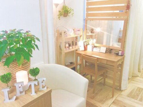 アイラッシュアンドネイルサロン レテ(eyelash & nailsalon L'ete)(東京都品川区東五反田5-28-11クレール五反田1005)