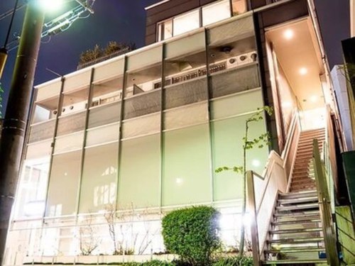 トータルビューティーサロン ミミー(Total Beauty Salon mimiy)(東京都渋谷区神宮前5-9-17-201)