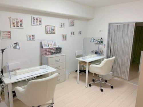 ミキネイルサロン(MiKi Nail Salon)(東京都豊島区池袋1-2-6ベルメゾン池袋112)