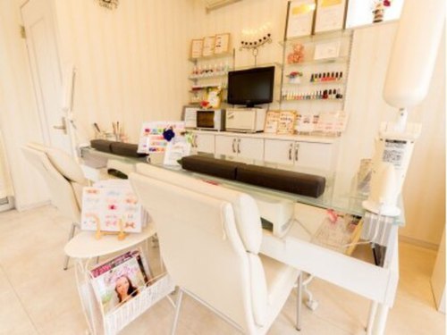 ワイズ ネイル ラボ(Y'S nail lab)(愛知県岡崎市大平町字天神前12-18)