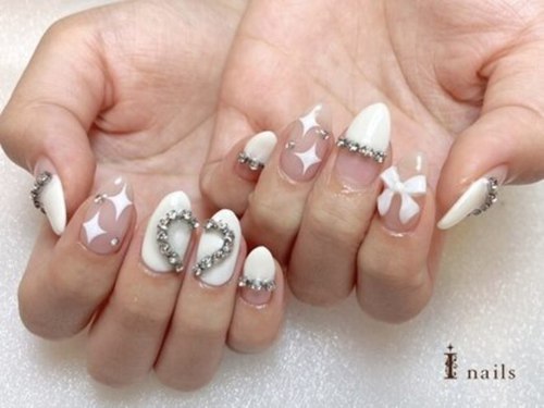 アイネイルズ 四条河原町店(I-nails)(京都府京都市中京区下大阪町350番地-1 ウォークビルB1F)