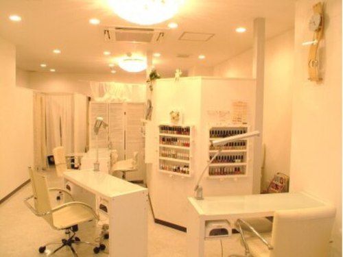 ネイルサロンアンジュ(Nail Salon Ange)(京都府京都市西京区上桂森上町21-3)