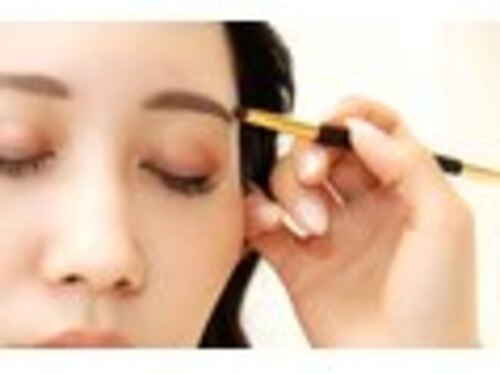 ボム(bom)(高知県高知市高見町207 吉村ビル1F 中号室)