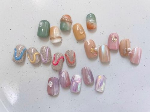 ブリリアントネイル(Brilliant Nail)(福岡県福岡市中央区今泉1‐17-21清水ビル306)