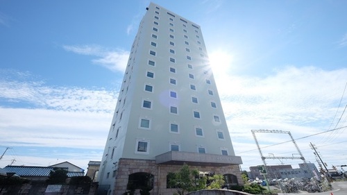 ランキング第6位はクチコミ数「5633件」、評価「3.81」で「ホテルAU松阪」